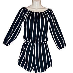 Miss Moly Black/white romper